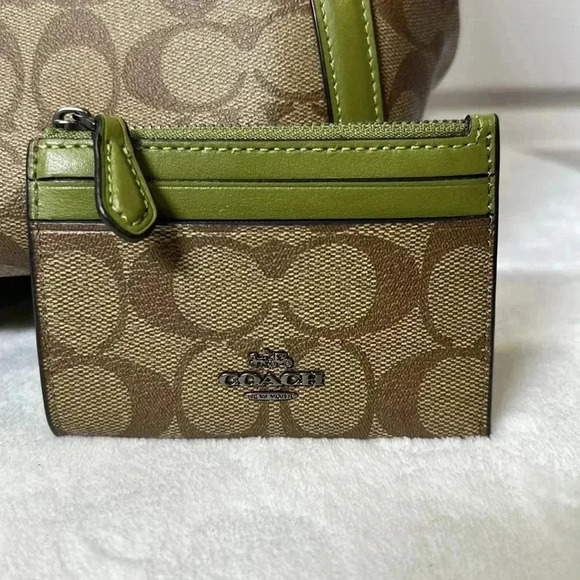 Coach Green Kristy Canvas Bag & wallet - Picture 2 of 12